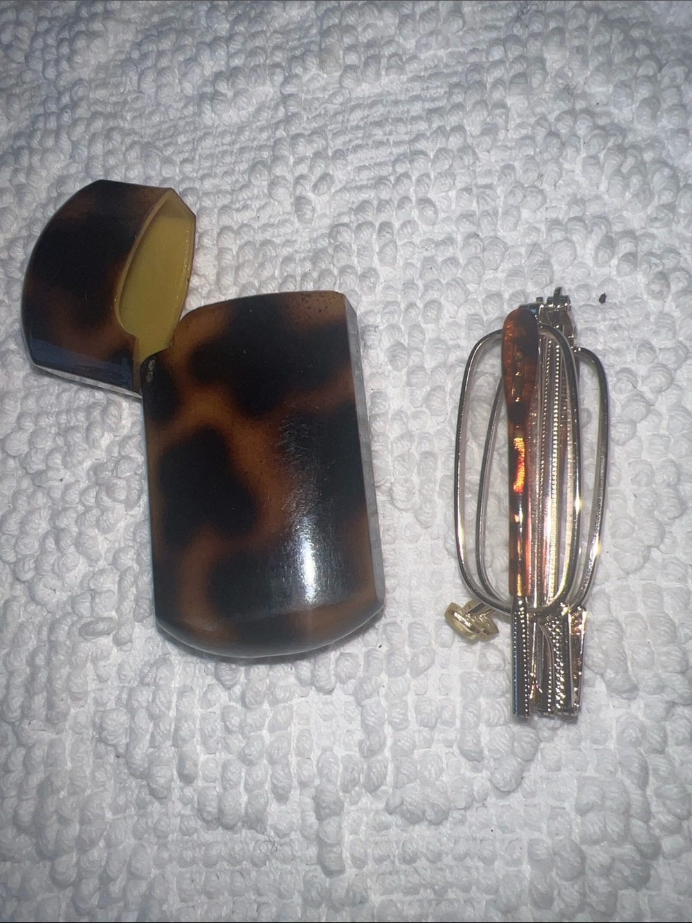 +2.75Tortoiseshell Compact Glasses with Gold  and Tortoiseshell